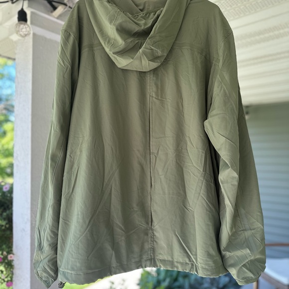 Unisex - Vitality Prime Windbreaker - Matcha - Size Large - Picture 3 of 3